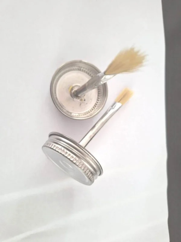 PENSULA PENTRU SOLUTIE